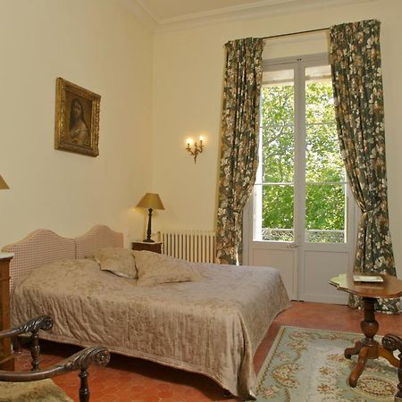 Chateau Juvenal Hotell Saint-Hippolyte-le-Graveyron Exteriör bild